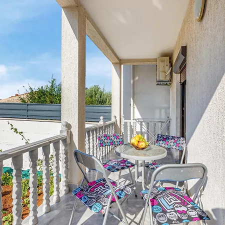 1 Bedroom Amazing In * Pula