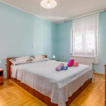 アパート 1 Bedroom Gorgeous In