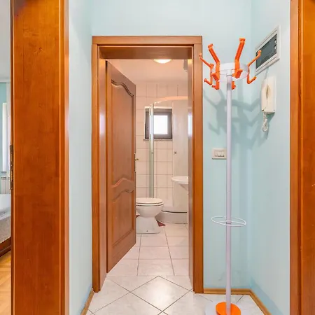 アパート 1 Bedroom Gorgeous In